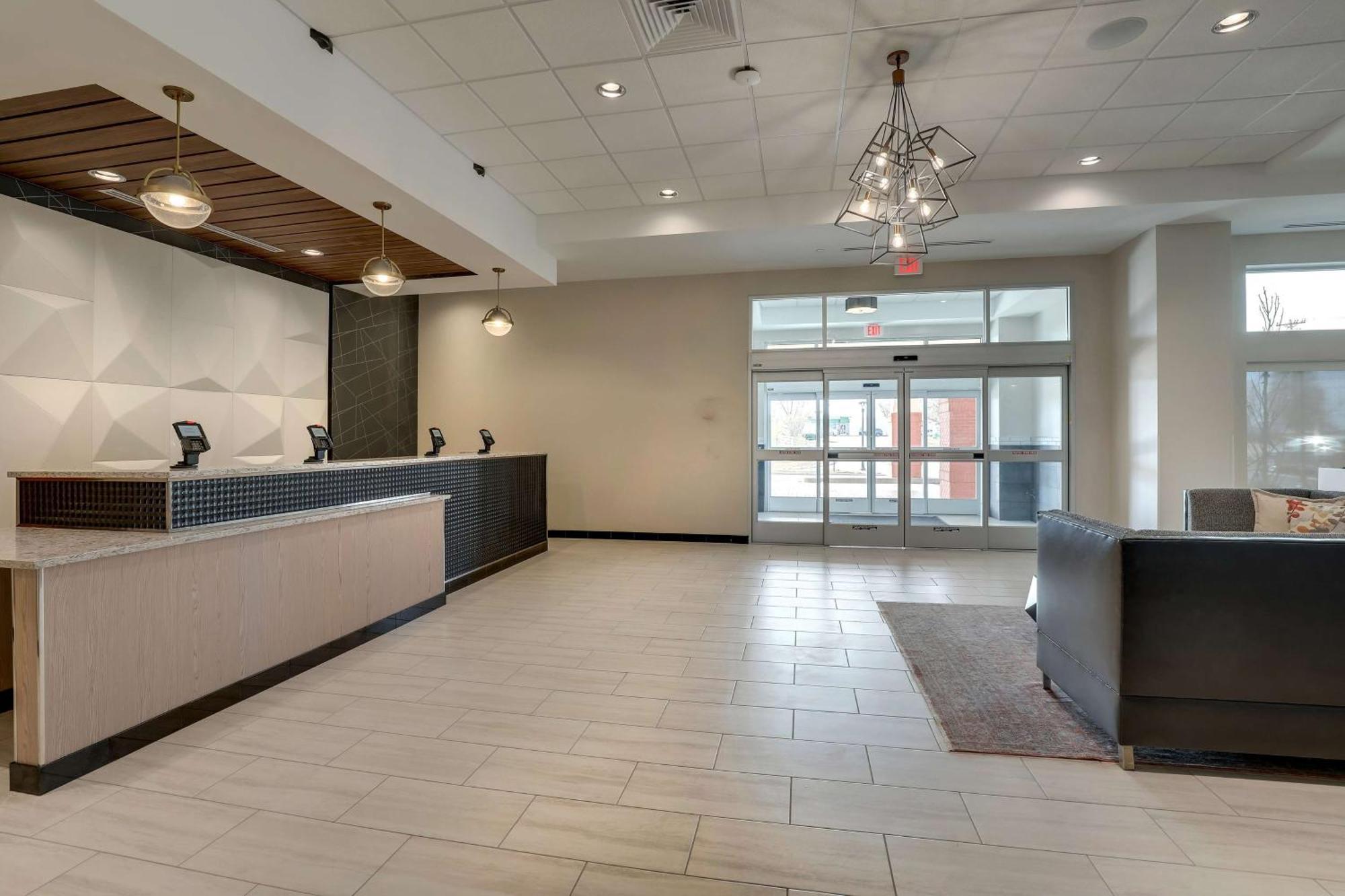 Drury Plaza Hotel Cincinnati Florence Bagian luar foto
